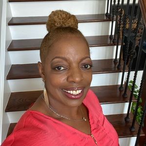 Meet your Posher, Doris